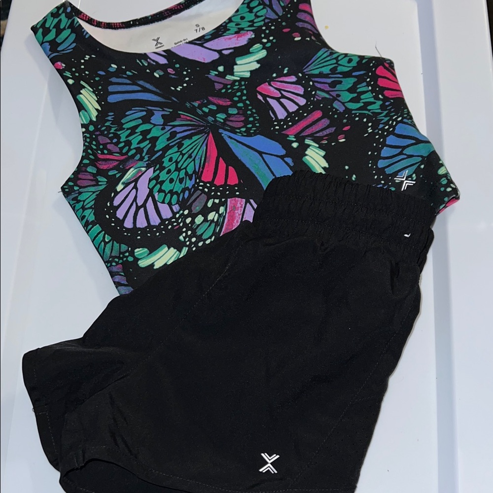 Xersion Small 7/8 Sporty Girl Cropped Butterfly Too & Black Shorts Set GUC